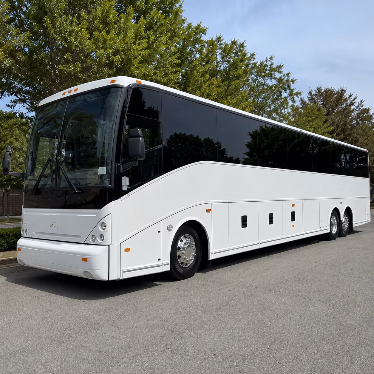 airport transportation for sports groups and fan travel through mci