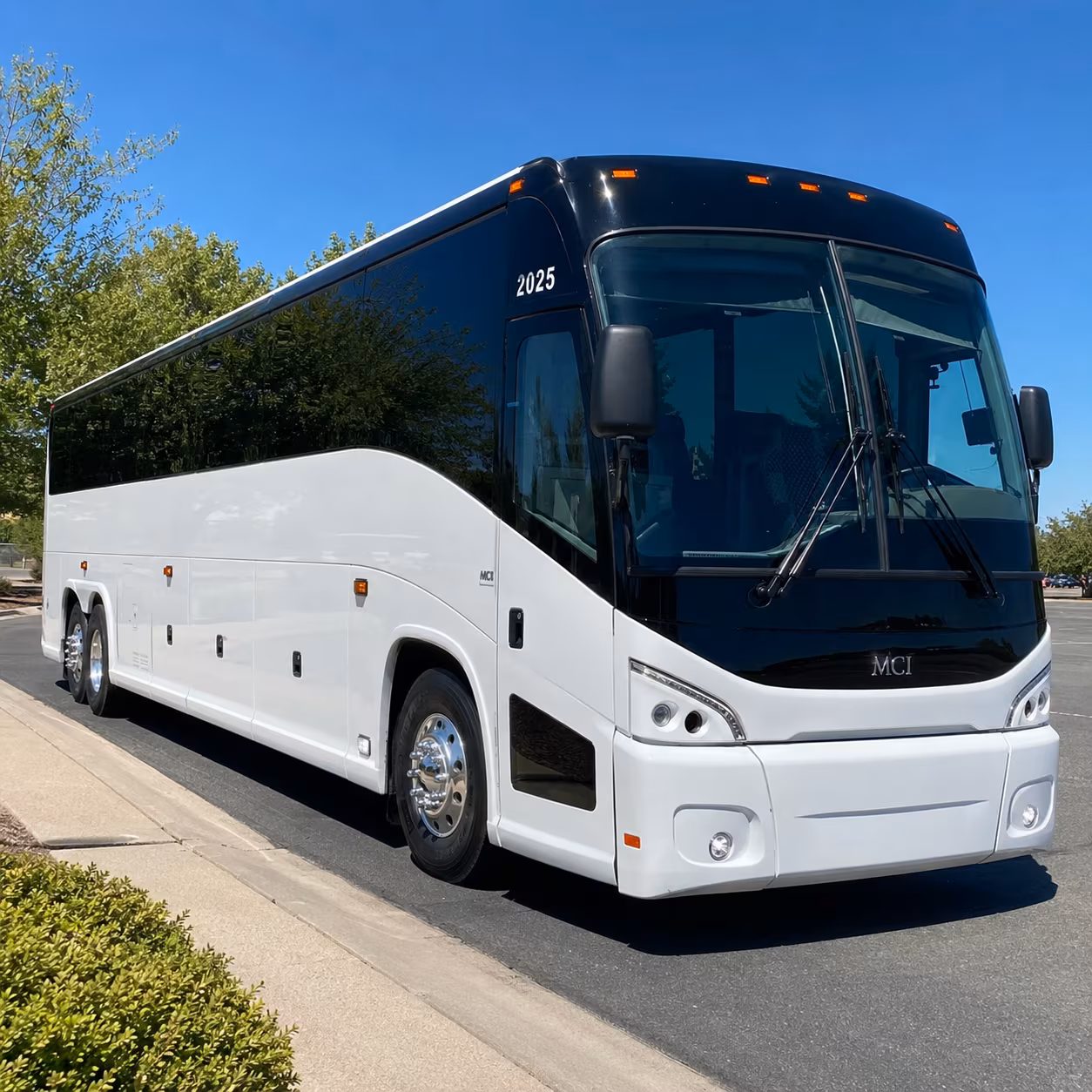 bus rentals to azura amphitheater for summer concert season