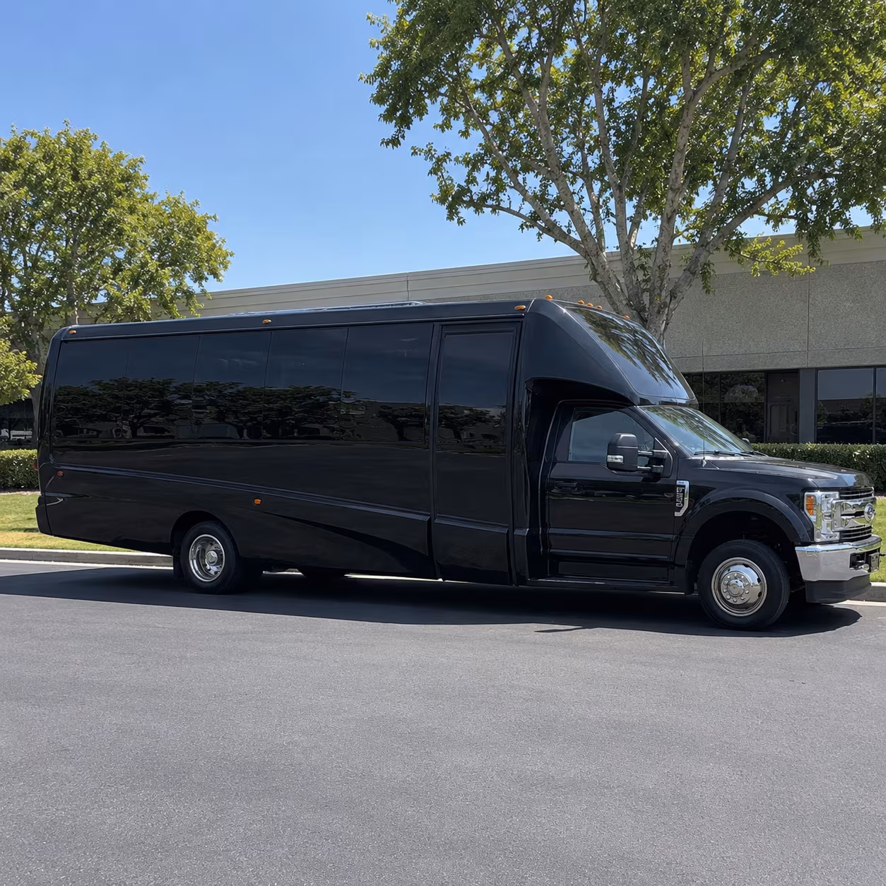 overland park new years eve party bus rental