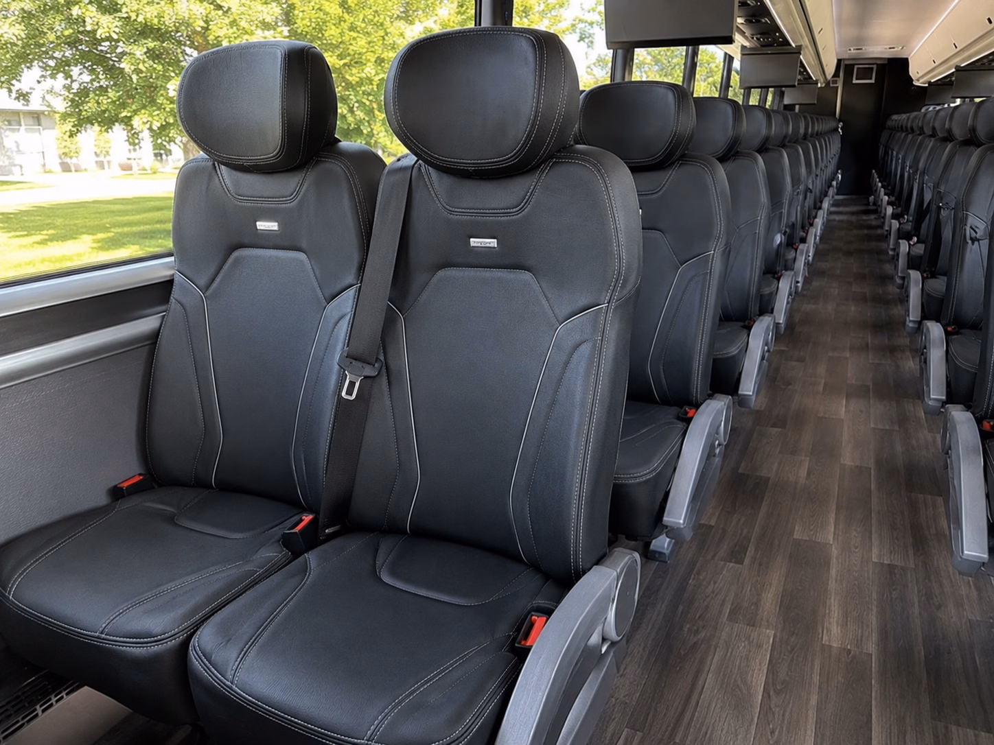 wine festival and event buses from overland park to kansas city